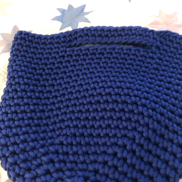 Scandinavian Style Crochet Tote Bag - Picture 4 of 11